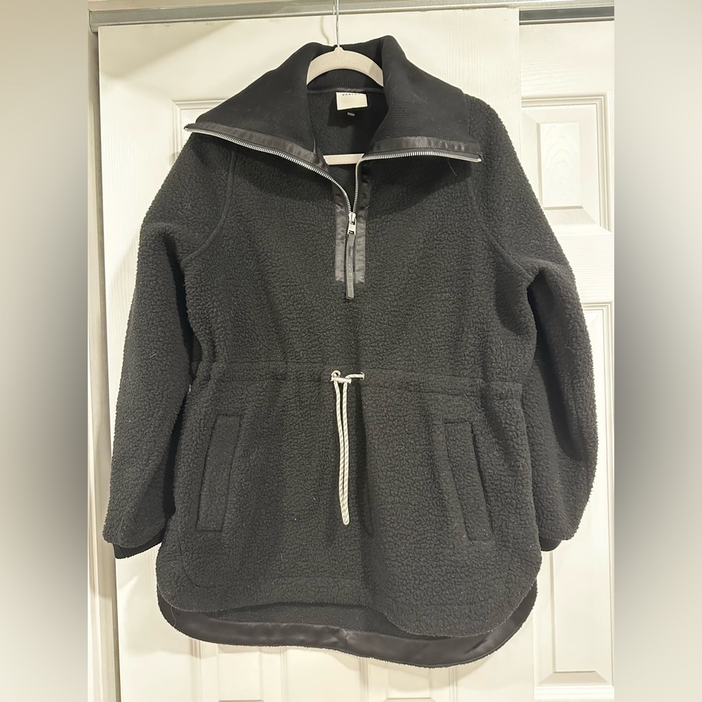 Varley Black Fleece Pullover